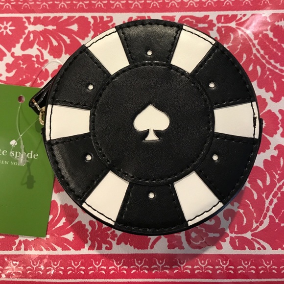 kate spade Handbags - NWT Kate spade Black 🖤/White 🤍 poker chip coin/change purse HTF
